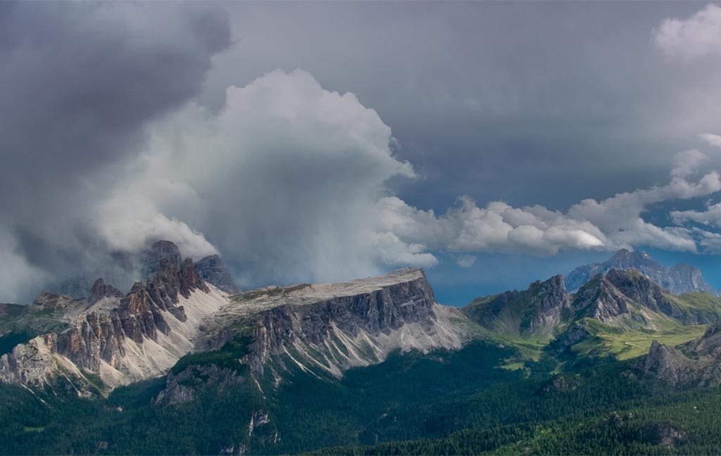 abc ferrat -zagrożenia - burze - DOLOMITY NA FERRATACH-PRZEWODNIK