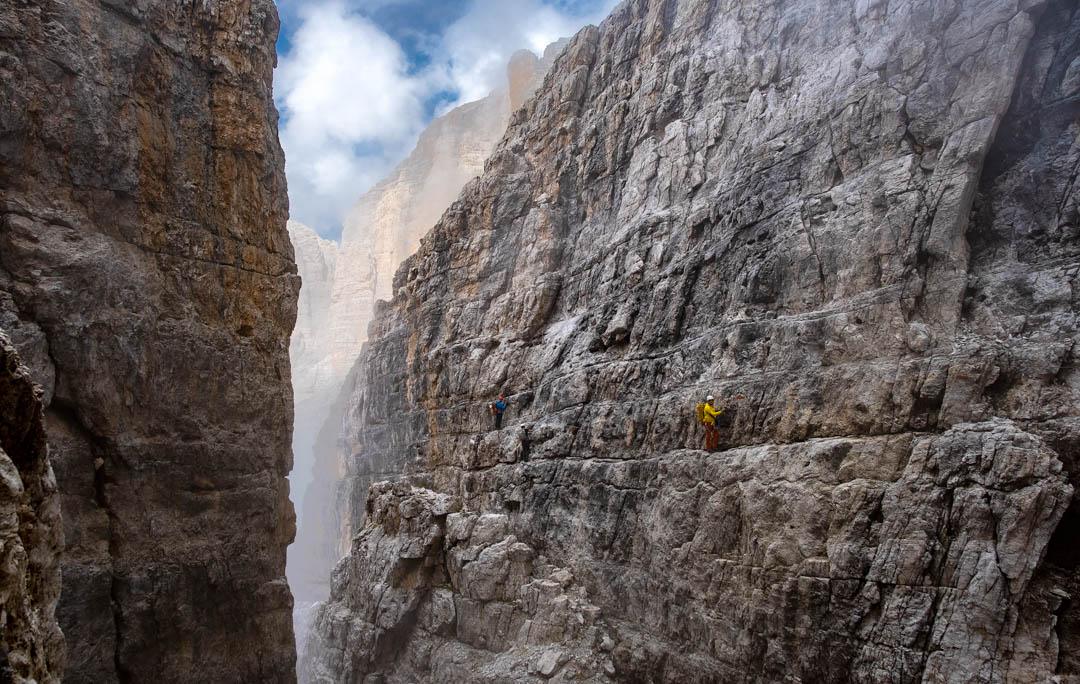 DOLOMITY NA FERRATACH - PRZEWODNIK - GRUPPO DI BRENTA - Ferrata Detassis