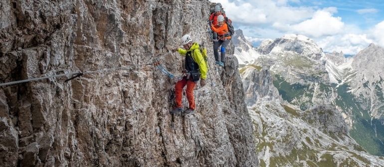 Via Ferrata – co to jest? Co zabrać i dokąd jechać?